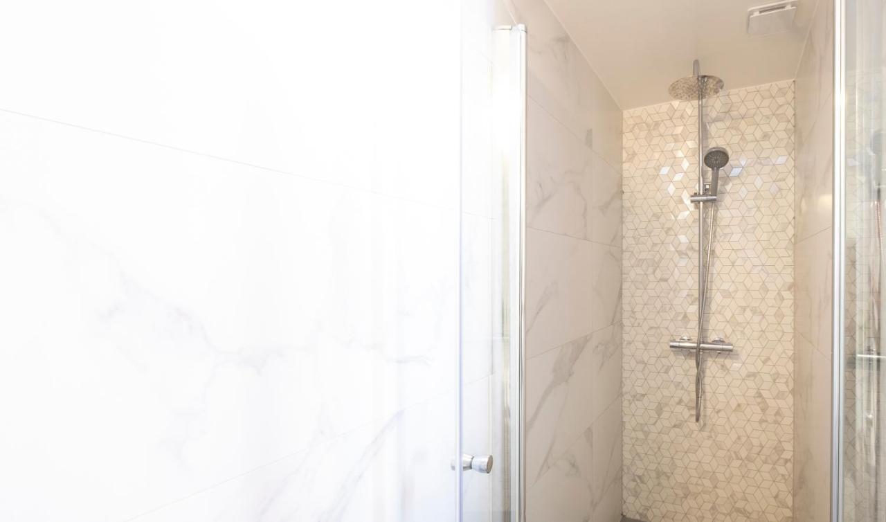 Petit Cocon Au Centre D'Annecy Apartment ภายนอก รูปภาพ